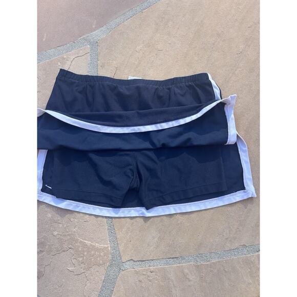 Vintage Nike Fit Dry Womens Sz M Navy Blue Tennis Skort Skirt W/Shorts AG - Picture 4 of 4